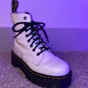 Doc Marten White Jadon Platform